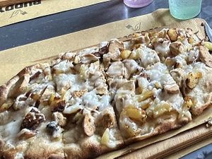 Wurst Piza  at Buddy VEGGY in Rome