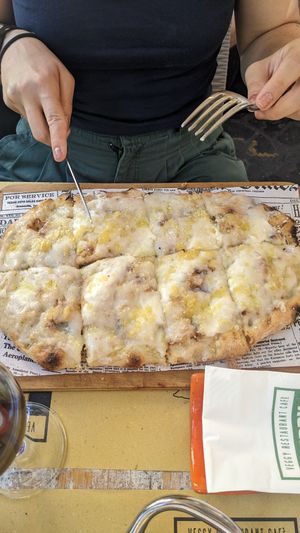 4 fromaggi Pinsca at Buddy VEGGY in Rome