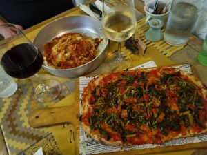 Delicious spaghetti and pinsa! at Buddy VEGGY in Rome