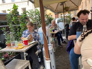 Dining al fresco at Buddy VEGGY in Rome