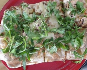 Pizza con hongos at Buddy VEGGY in Rome