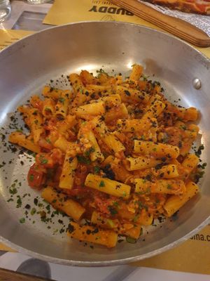 Tuna and capers gluten-free pasta at Buddy VEGGY in Rome