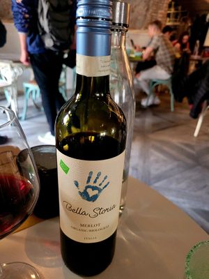 Organic merlot at Buddy VEGGY in Rome
