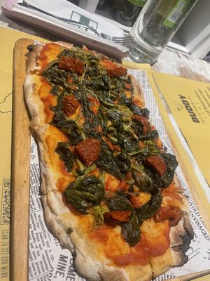 Friarelli Pizza (wild Brokkoli)  at Buddy VEGGY in Rome