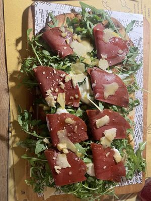 Pinsa bresaola  at Buddy VEGGY in Rome