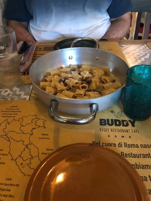   at Buddy VEGGY in Rome