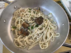 Spaghetti with tartufo truffles (yum!)  at Buddy VEGGY in Rome