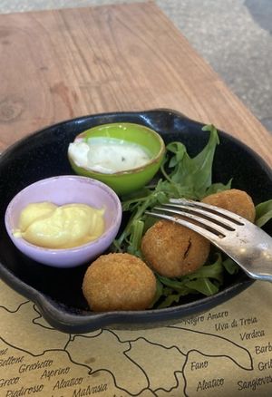 Olivete ( uno dei rari piatti congelati indicati con un*) deliziose   at Buddy VEGGY in Rome