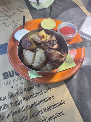 Roast potatoes   at Buddy VEGGY in Rome