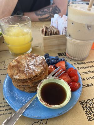 Maple syrup pancakes   at Buddy VEGGY in Rome