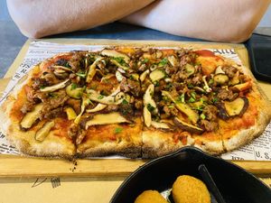 Sausage Pizzaa  at Buddy VEGGY in Rome