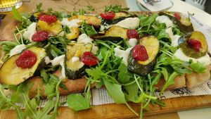 Pinsa at Buddy VEGGY in Rome