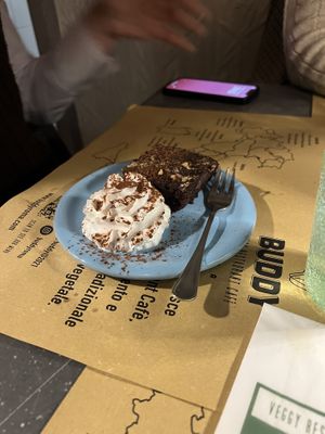 Brownie  at Buddy VEGGY in Rome