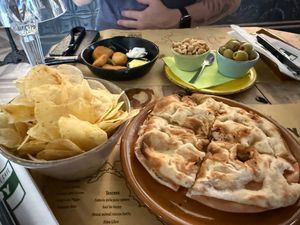 apritivo snacks at Buddy VEGGY in Rome