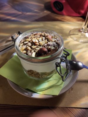 Good Cheesecake with noggiola at Buddy VEGGY in Rome