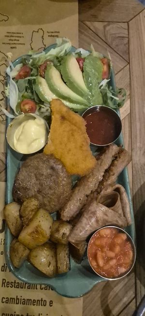 "Meat" board for two at Buddy VEGGY in Rome