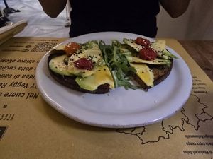 Avocado bruschetta at Buddy VEGGY in Rome