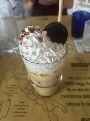 Iced latte with cream  at Buddy VEGGY in Rome