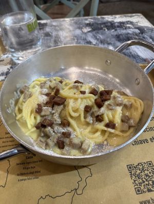 Vegan carbonara  at Buddy VEGGY in Rome
