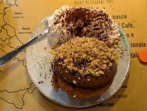 Hazelnut mini pancakes at Buddy VEGGY in Rome