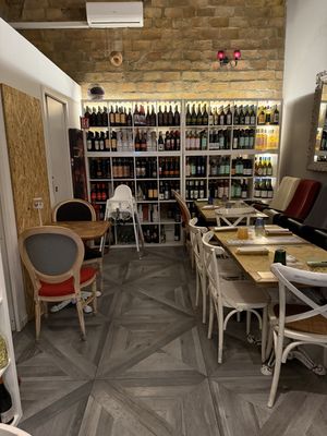 Wines  at Buddy VEGGY in Rome