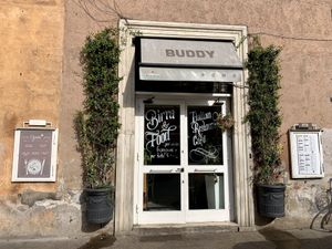 entrance at Buddy VEGGY in Rome