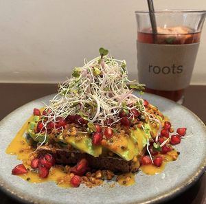   at roots - Lintheschergasse in Zurich