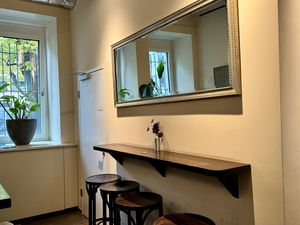 inside  at roots - Lintheschergasse in Zurich