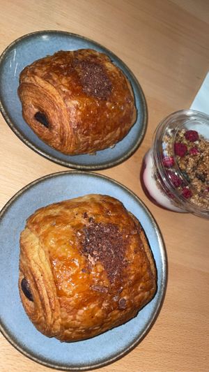   at roots - Lintheschergasse in Zurich