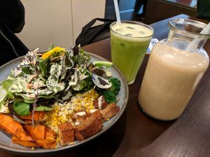 Wow factor 10. at roots - Lintheschergasse in Zurich