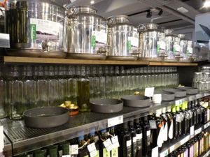 Here you can mix your own Olive oil! at Paradiset - Brännkyrkagatan in Stockholm