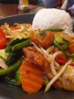 seitan at Savory Chay in Berlin