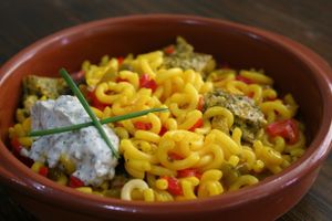 Fideuà a la marinera con alioli (unagi modoki) at Natura Gourmet in Alicante