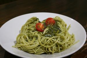 Spaghetti al Pesto at Natura Gourmet in Alicante