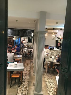 Inside  at Hamburgueria do Bairro - Abarracamento in Lisbon