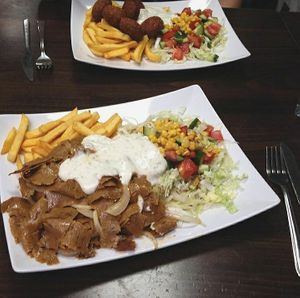 Vegan kebab (front) and vegan falafel (back), both with vegan tzaziki at Zum Drehspiess in Osnabruck