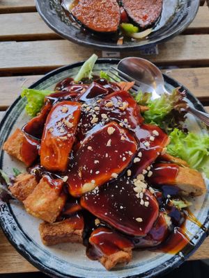  at Golden Lotus Vegan in Newtown