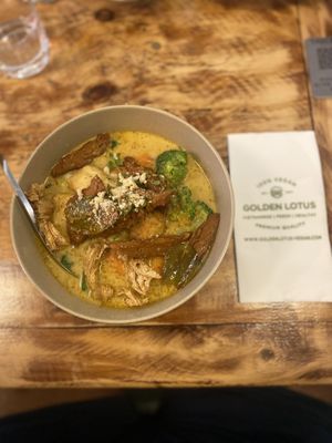 Laksa #Veganuary at Golden Lotus Vegan in Newtown