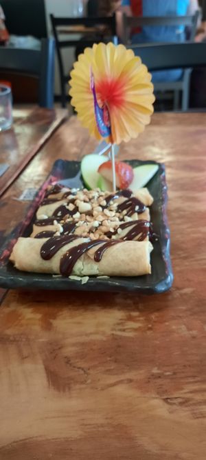 Fried bananas at Golden Lotus Vegan in Newtown