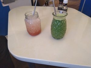 Strawberry & mint lemonade + green smoothy at Coco's Corner Shop in Amsterdam