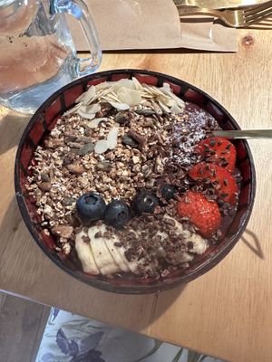 Cocoa açai bowl    at Coco's Corner Shop in Amsterdam