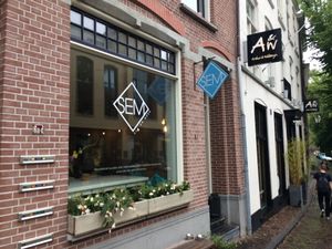 Storefront/ Entry at SEM Sla En Meer in Amersfoort