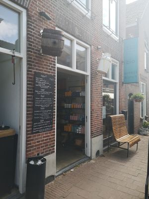 Outside at Domburgsche Bier en Melksalon in Domburg