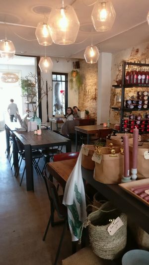 interior  at Domburgsche Bier en Melksalon in Domburg