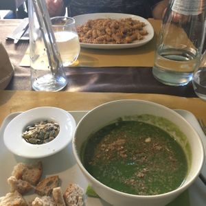 vellutata di verdure e pasta integrale con sugo alla trapanese at Il Vegusto in Pisa