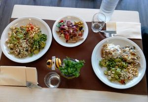 Left: vegan plate; right: vegetarian plate   at Bio Essere in Arco