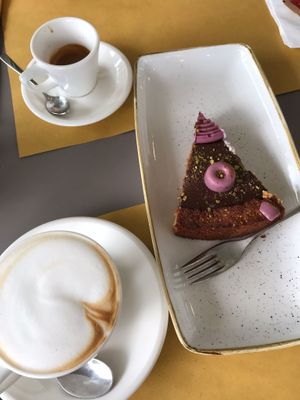 Amazing cake at Bio Essere in Arco