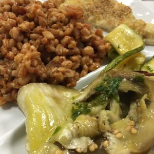 Insalata di farro, verdure e torta salata vegan! Ottimo at Biovita in Siena