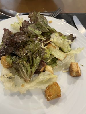 Salada 🥗 Maravilhosa !!!! 🌱com frango vegetal crocante !   at Hotel Serra da Estrela - Restaurante Alquimia in Campos Do Jordao