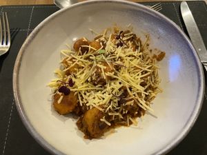 Nhoque de mandioquinha com bolonhesa de cogumelo #Veganuary at Hotel Serra da Estrela - Restaurante Alquimia in Campos Do Jordao